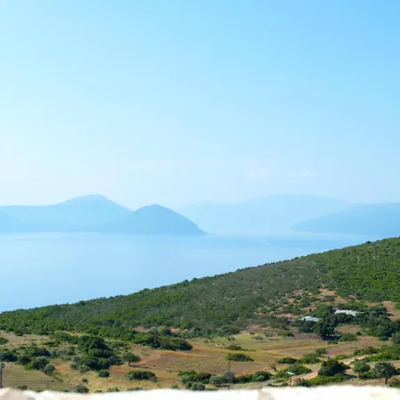 Urania Luxury Geofos Villa Pondi